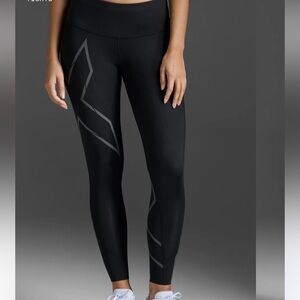 2XU Light Speed Mid Rise Compression Tights Women M Black Stretch Runner